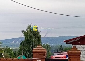 У рф фіксують пожежу на складі Ozon після атаки дронів у башкортостані