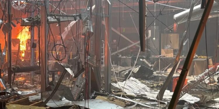 На ліквідацію наслідків атаки рф на Кривий Ріг знадобиться ще до 2 діб – ОВА