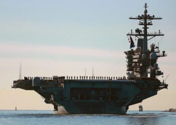 США направляють авіаносець USS George Washington на Близький Схід після проблем з Abraham Lincoln