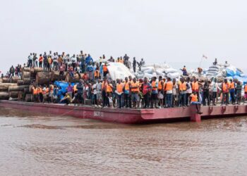 У Конго перевірили понад 300 пасажирів після підозри на випадок Еболи на річковому судні
