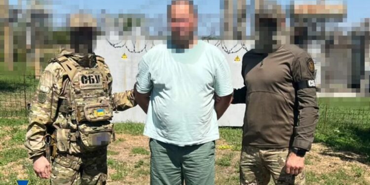 Чотирьох агентів затримали за передачу фсб даних про військові об’єкти у трьох областях України