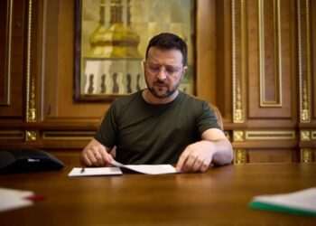 Зеленський вніс подання на призначення Хмари та Сибіги, голосування відбудеться завтра – нардеп