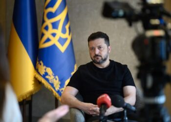 росіяни стягнули під москву три кола ППО – Зеленський