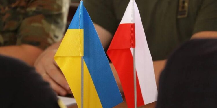 Україна та Польща узгодили заходи для стабільної роботи кордону в умовах можливого зростання вантажопотоку