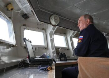 путін уперше відвідав спірний з Японією Курильський острів Ітуруп