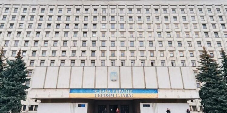 ЦВК визнала нелегітимними "вибори" до держдуми рф на окупованих територіях і закликала українців утриматись від участі