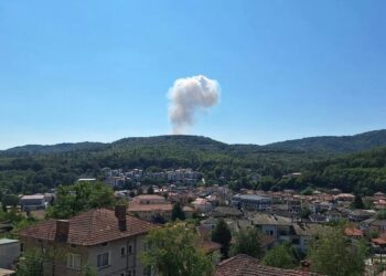 Вибухи сталися на військовому заводі в Болгарії: пожежа та евакуація персоналу