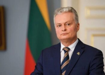 День Державного прапора – Науседа виступив українською мовою у Києві