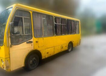 У Херсоні російський дрон атакував маршрутку: четверо загиблих