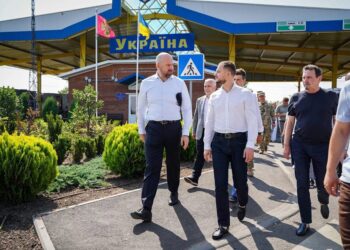 Молдова готує пропозиції щодо можливості надання Україні 20 локомотивів – Калашник