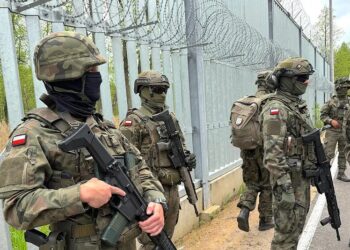Польща та Балтія посилюють охорону інфраструктури через загрозу атаки рф під чужим прапором – Reuters