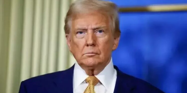Трамп заявив, що нафтові компанії "заробляють забагато грошей" на тлі війни з Іраном