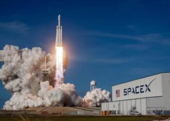 Маск анонсував запуск орбітальних дата-центрів SpaceX наприкінці 2027 року