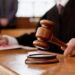 У Франції заблокували законопроєкт про заборону соцмереж для дітей