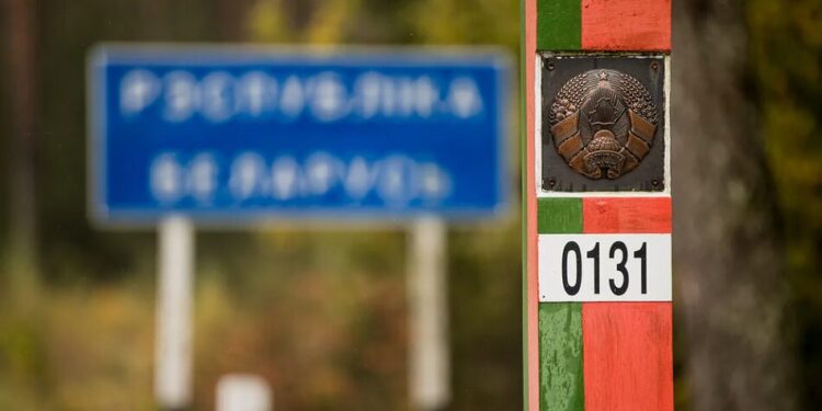 У Литві мігранти напали на прикордонників і намагалися витіснити одного з них до білорусі