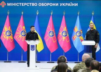 Зеленський після призначення Хмари очікує більше операцій із застосуванням дипстрайків та рішень щодо мобілізації