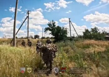 Звільнили Іскру, взяли у полон 30 окупантів та провели обряд "Гоніння гадюк" –  у ССО показали відео спецоперації