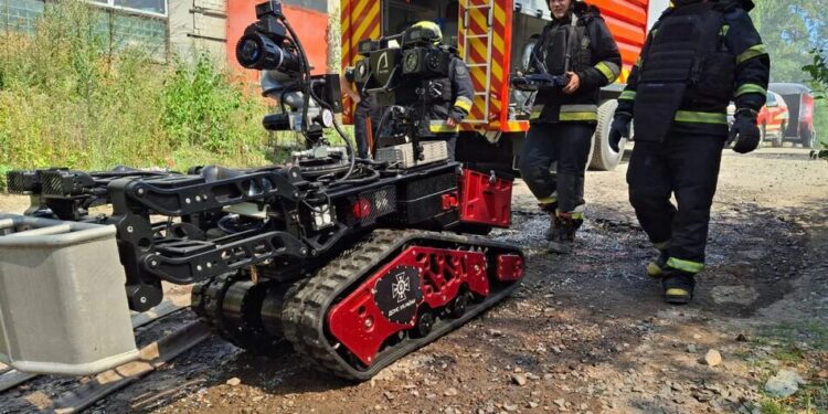 Пожежа на складі на заводі "Іскра" у Львові забрала життя вже трьох людей