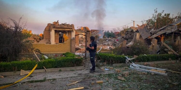У Сумах вночі влучило 6 російських КАБів: серед загиблих двоє дітей