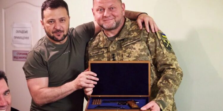 Опитування показало, кому Зеленський поступився б у другому турі президентських виборів