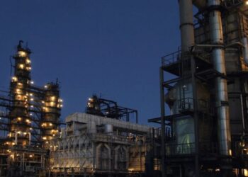 Один із найбільших НПЗ росії зупинив 73% потужностей після атаки дронів