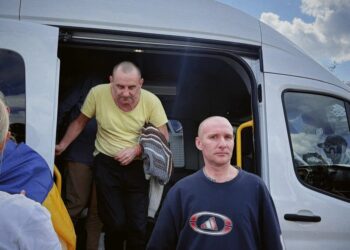 Зеленський повідомив про спеціальний етап обміну через білорусь – повернулися 10 воїнів, які вважалися зниклими безвісти