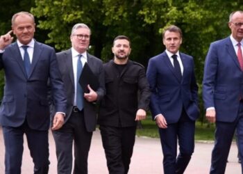 Відхід Стармера та Макрона загрожують існуванню "коаліції охочих" – The Telegraph