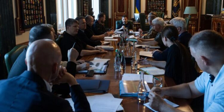Зеленський очікує "потрібних результатів" балістичної програми України на етапі 2026-2027 років