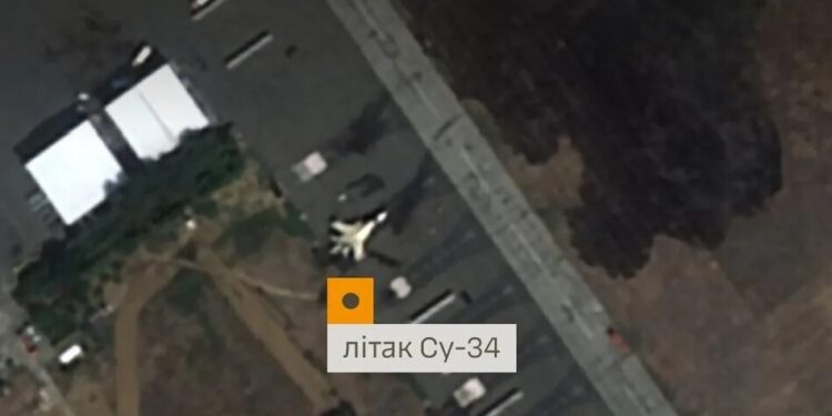 У Генштабі підтвердили ураження аеродрому "Ахтубинск" та літака Су-34