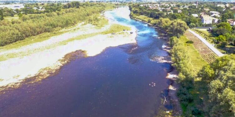 Україна та Молдова координують дії через маловоддя на Дністрі