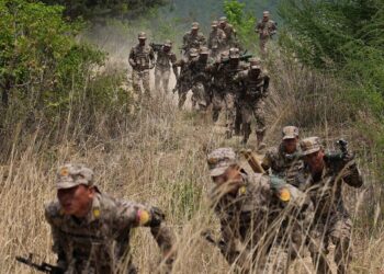 Північна Корея пригрозила військовими заходами через переозброєння Японії