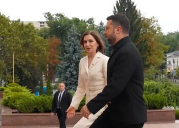 "Важливо – бути разом і посилювати одне одного" – Зеленський у Кишиневі зустрівся із Санду