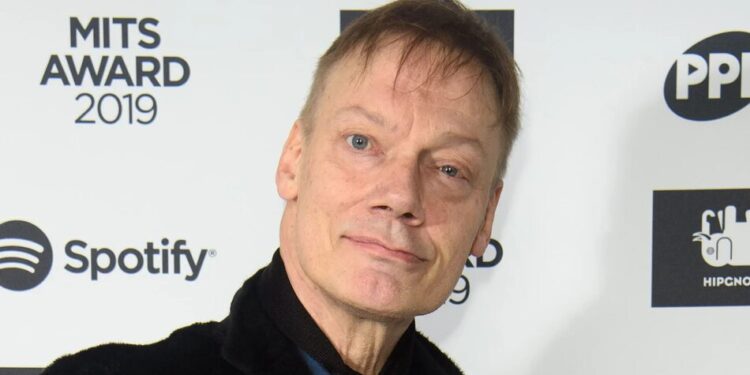 Британський продюсер Вільям Орбіт, відомий роботою з Мадонною та Blur, помер у 69 років