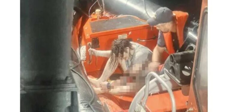 У Румунії заявили про затонуле судно після пожежі в Чорному морі, моряки повідомляли про дрон