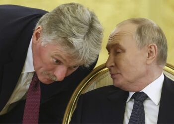 У кремлі назвали умову зустрічі Зеленського, путіна і Трампа