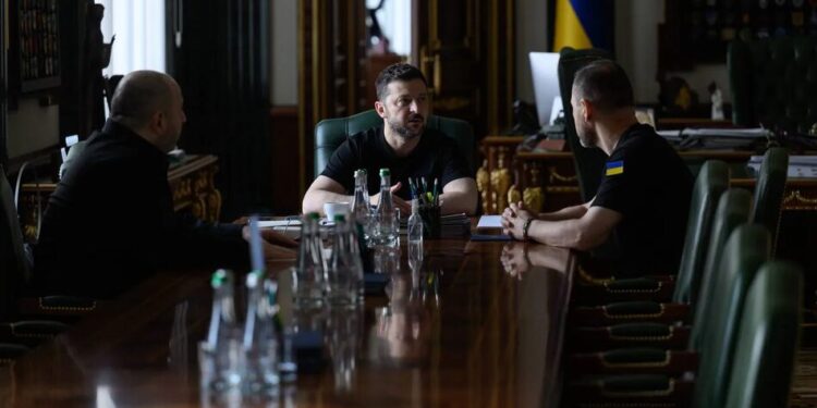 Зеленський призначив Умєрова головою СЗР, Клименка – секретарем РНБО
