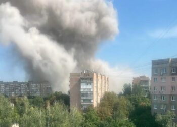 росіяни скинули дві авіабомби на центр Краматорська, понад 20 постраждалих