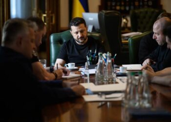 Зеленський провів "хорошу розмову" із Віткоффом і Кушнером, говорили про визначення дати візиту в Україну