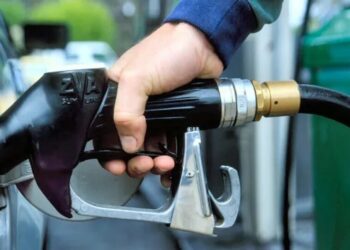 В Оренбурзькій області вводять заправку за номерами авто: яка ситуація в інших областях рф