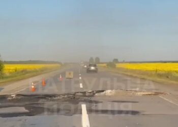Через спеку пошкоджено дорогу на трасі з Києва до польського кордону