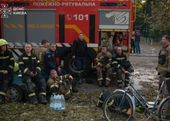 У Києві завершили роботи з ліквідації наслідків російської атаки