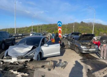 Смертельна ДТП на Дарницькому мосту – водію Tesla загрожує до 8 років позбавлення волі