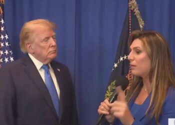 Трамп заявив, що США можуть повністю знищити Іран але не хочуть цього робити
