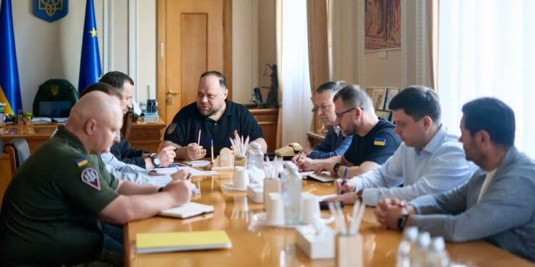 Клименко обговорив зі Стефанчуком та Хмарою фінансування Сил оборони