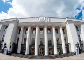 Двоє нардепів від "Слуги народу" Жупанин та Шипайло склали мандати