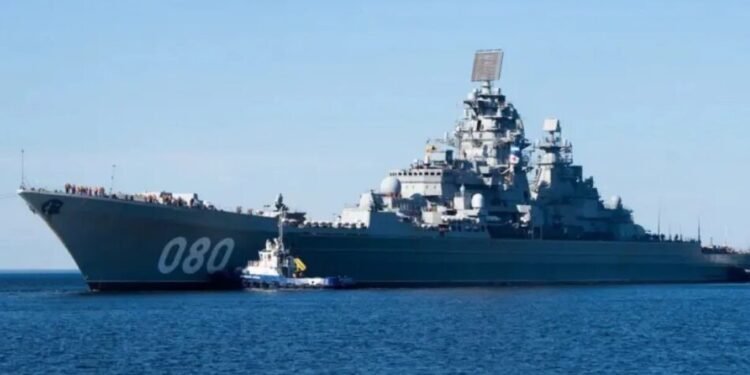 росія готується повернути у стрій ракетний крейсер після майже 30 років ремонту