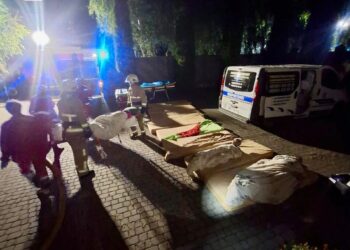 Під Луцьком уночі горів пансіонат для літніх людей: 6 постраждалих