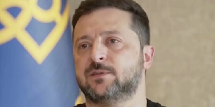 Зеленський: світ не хоче бачити Україну конкурентом у балістиці