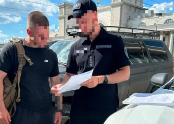 Трьом ексвійськовим оголосили підозру через зайві виплати на 4,38 млн гривень – ОГП