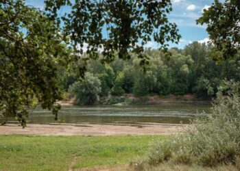 Молдова заявила про падіння рівня води у Дністровському водосховищі до історичного мінімуму